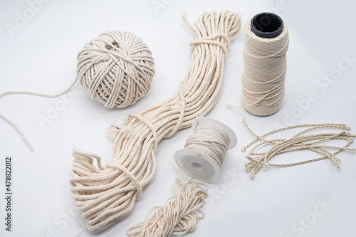 Isolated photos of cotton eco wicks for candles © Богдан Тарасов