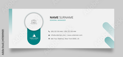 Minimalist business Email signature template for corporate or company online esignature