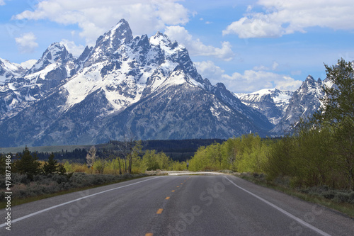 Road to Grand Tetons 