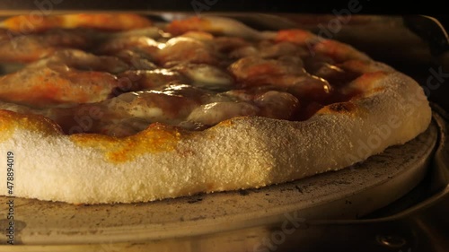 Pizza baking timelapse, neapolitan style in pizza oven