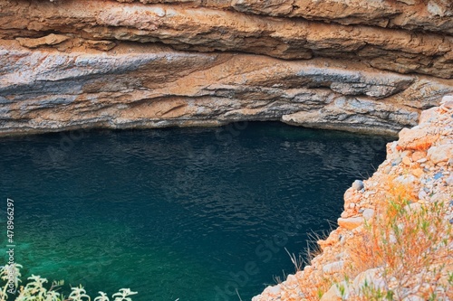 Obraz na plátně Clear turquoise water in Bimmah sinkhole in Oman