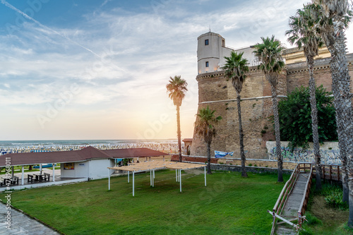Tableau sur toile View of the Sangallo fortress in the city of Nettuno province of Rome, Italy