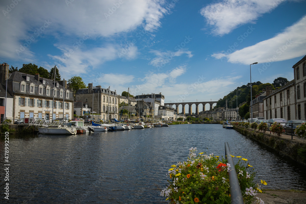 Fototapeta premium view on the harbor of Morlaix