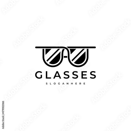 simple eyeglasses logo design vector