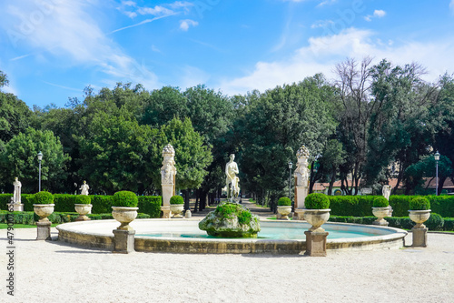 ボルゲーゼ公園（Villa Borghese gardens）・ボルゲーゼ美術館の庭園（ローマ）