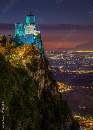 Slika na platnu Amazing sunset view of Mount Titano and Guaita tower at Republic of San Marino