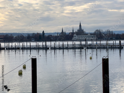 Bodensee bei Konstanz im Winter