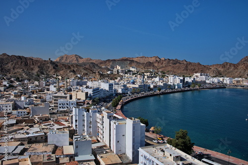 Fototapeta Naklejka Na Ścianę i Meble -  Cityscape of Muscat in Oman from the Corniche Fort