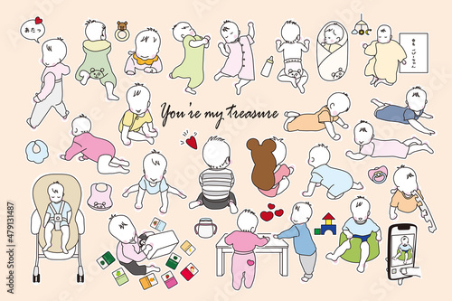 いろんなポーズのかわいい赤ちゃん　新生児から1歳