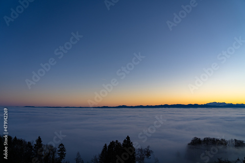 Sonnenaufgang   ber dem Nebelmeer