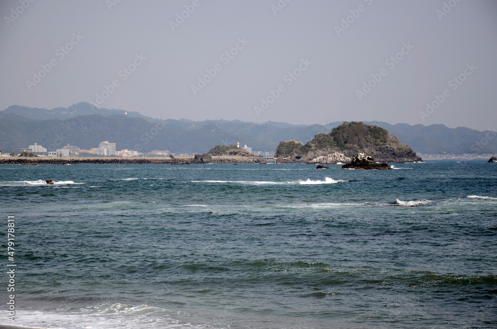 海と小島 海と小島