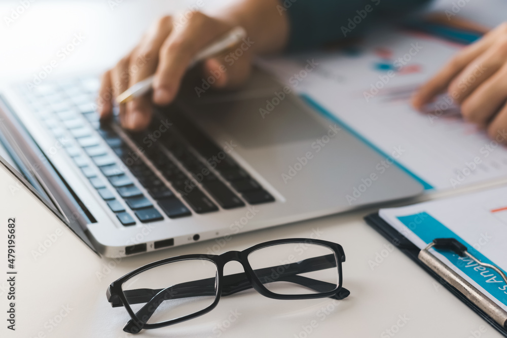businessman executive analyzing and planning business performance from financial data, analyzing finance data and economic growth graph chart. businessman executive analyzing and planning business performance from financial data, analyzing finance data and economic growth graph chart.
