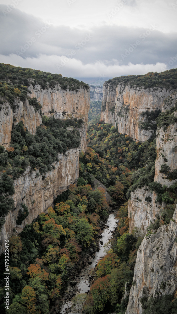 Foz de Arbayún is a huge ravine home to griffon vultures, with vertical rock walls, oak & beech trees & the Iso lookout. Foz de Arbayún is a huge ravine home to griffon vultures, with vertical rock walls, oak & beech trees & the Iso lookout.