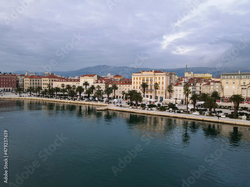 Split waterfront aerial view, Croatia © Guilherme Drosdosky 