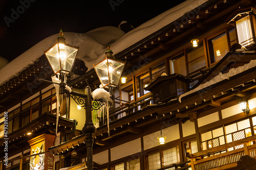 冬の銀山温泉