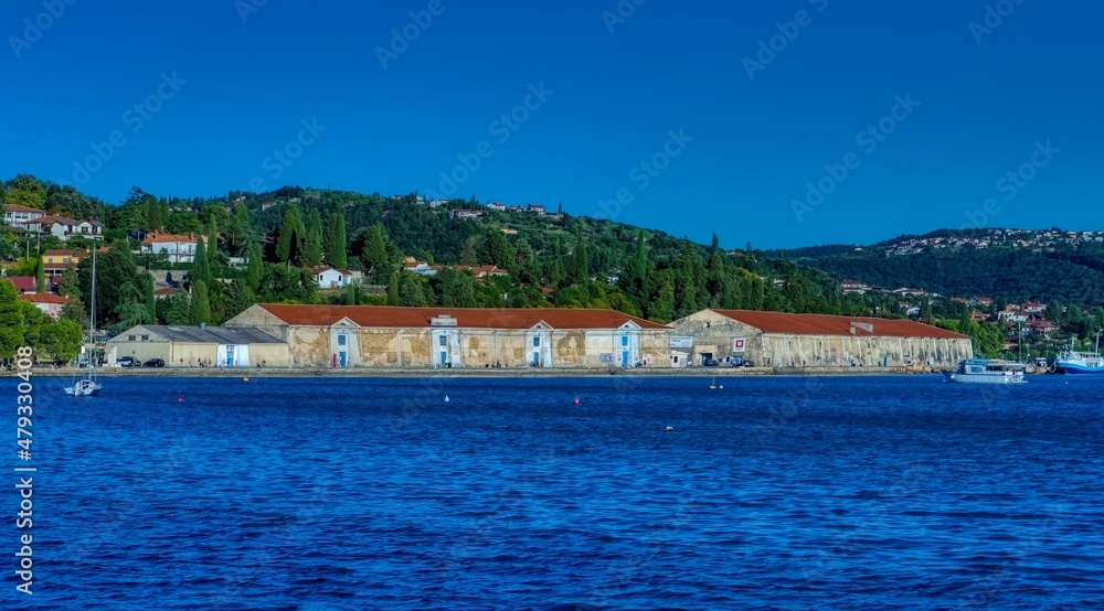 Obraz premium View to the Quay wall Portoroz