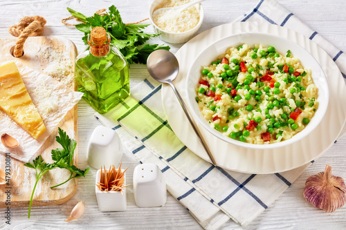 Risi e Bisi, Venetian Risotto with Spring Peas photo