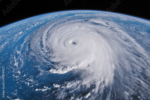 Obraz na płótnie OURAGAN AU DESSUS DE L'ATLANTIQUE. VUE DEPUIS UN SATELLITE. Elements of this image furnished by NASA w salonie