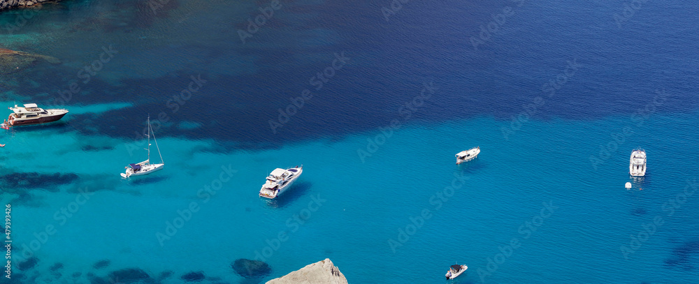 enbarcaciones de recreo,playa de Cala Figuera, peninsula de Formentor, Pollença. Parque natural de la Sierra de Tramuntana. Mallorca. Islas Baleares. Spain. enbarcaciones de recreo,playa de Cala Figuera, peninsula de Formentor, Pollença. Parque natural de la Sierra de Tramuntana. Mallorca. Islas Baleares. Spain.