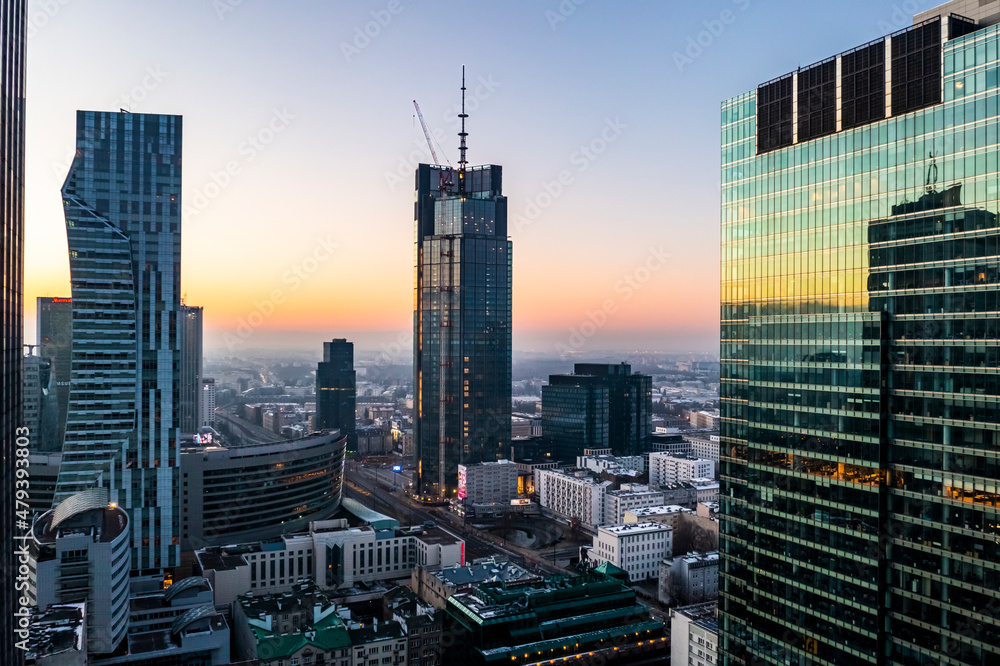 Obraz premium Warsaw city center during the January sunrise