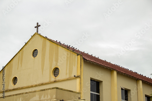 Fachada da Igreja São Francisco de Assis em Anicuns. photo