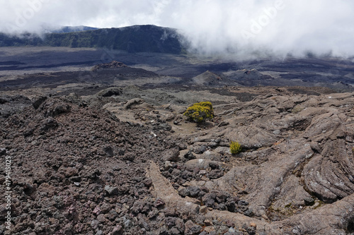 Ascension du Piton de la Fournaise sur l'île de la Réunion © Patricia