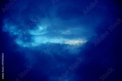 blue sky background © Reinhold