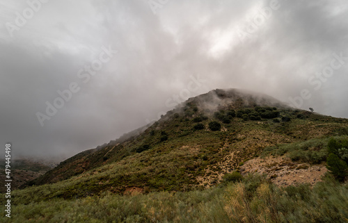 Montaña con niebla © Roque Sánchez