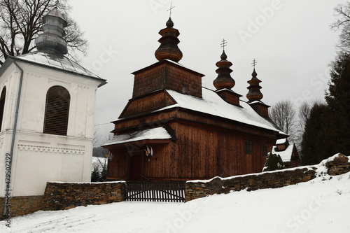Fototapeta Naklejka Na Ścianę i Meble -  drewniana cerkiew, kościół, Wisłok Wielki, religia, Bieszczady