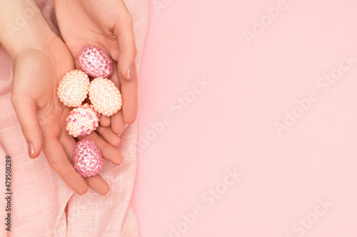 Canvas Print Female hand with glitter pink nail design