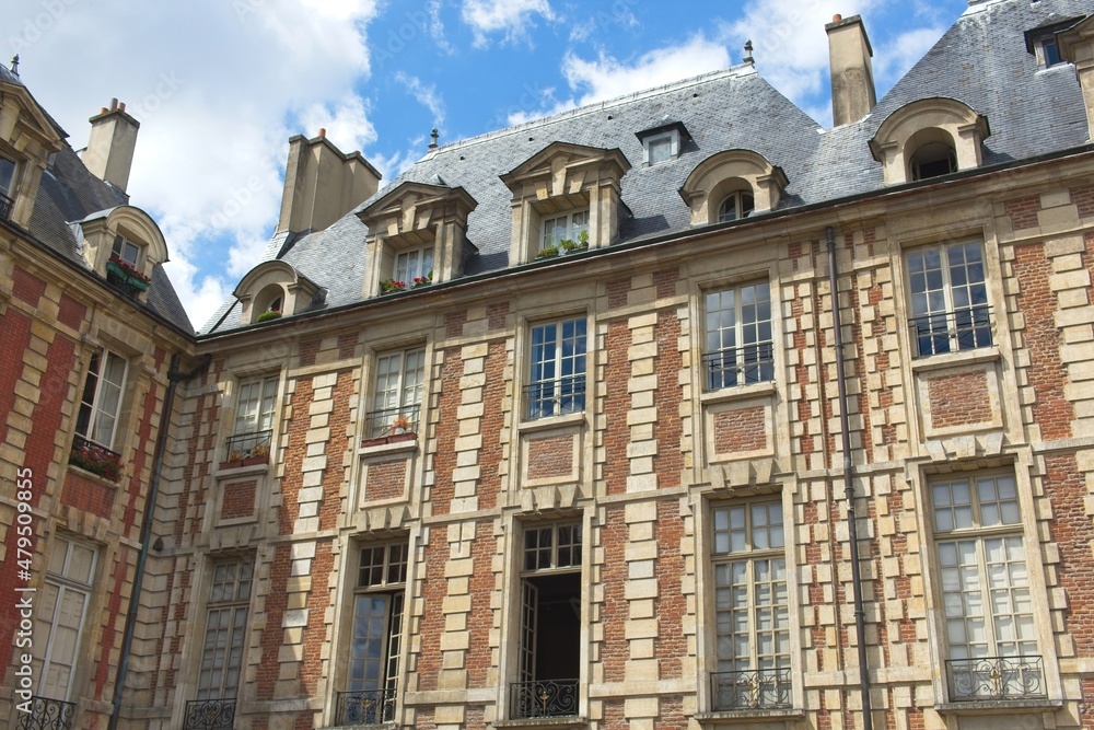 Fototapeta premium old brick building in paris