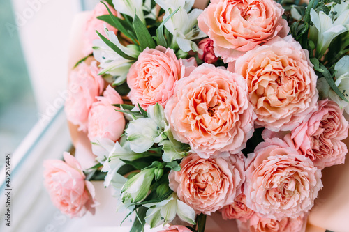 Fototapeta Naklejka Na Ścianę i Meble -  Luxurious bouquet of fresh pastel pale pink roses