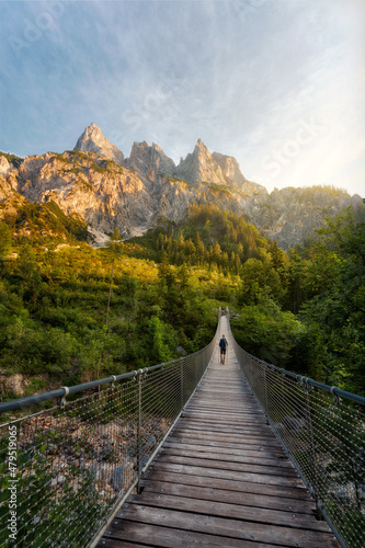 Obraz na płótnie Klausbachtaler Suspension Bridge in Berchtesgarden during Sunrise, Bavaria, Germany w salonie