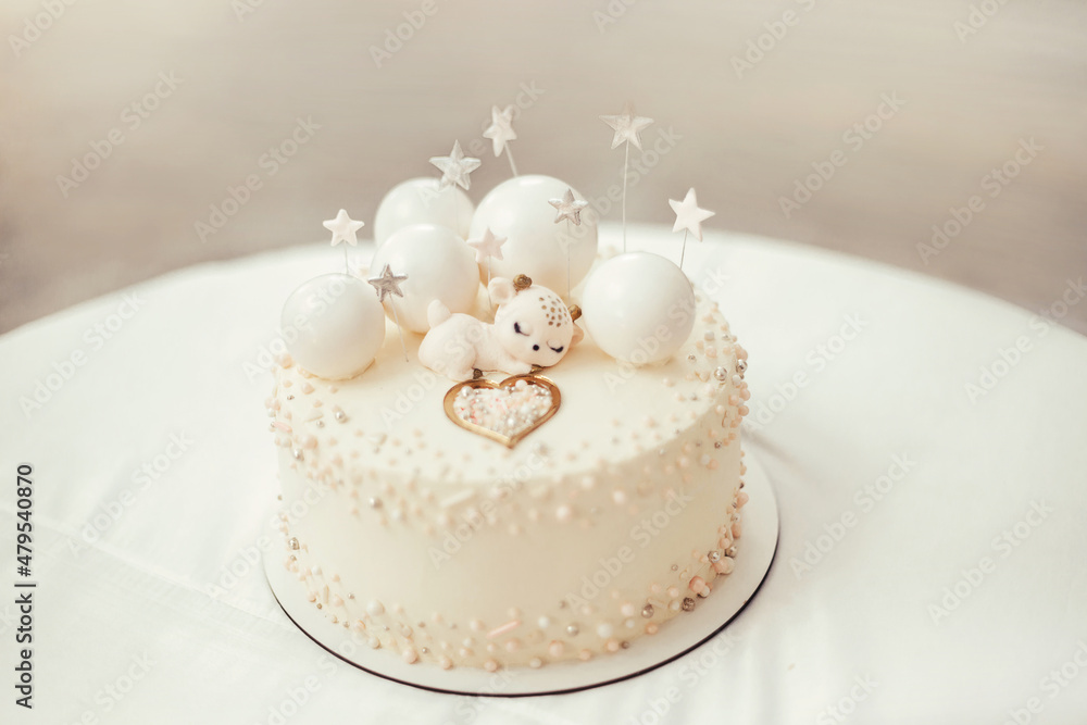 delicate vanilla cake for a child delicate vanilla cake for a child