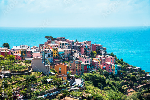 Obraz na płótnie Fascinating view with ancient colored houses in Corniglia, Cinque Terre. w salonie