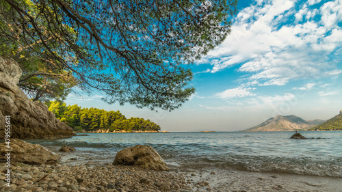 Fototapeta Naklejka Na Ścianę i Meble -  Widok na Adriatyk w Chorwacji o poranku