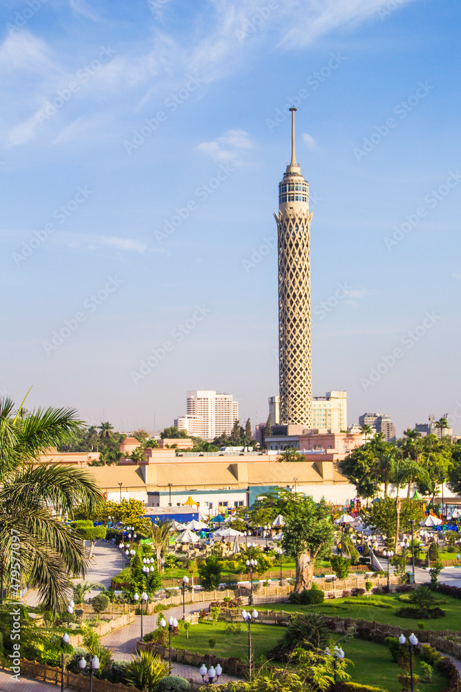 Obraz premium Beautiful view of the Cairo Tower and the Nile embankment in Cairo, Egypt