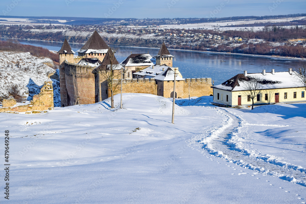 Fototapeta premium Picturesque panoramic view of medieval Khotyn fortress, Chernivtsi region. Ukraine