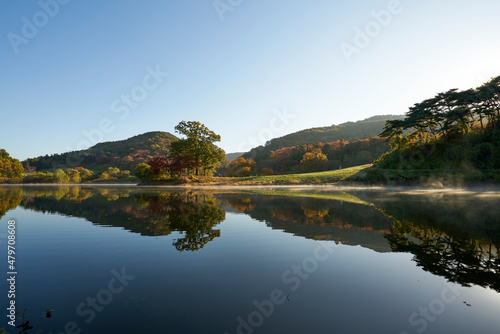 Beautiful reflections in a lake in autumn. 용유지, 용비지, 가을, 호수, 반영 photo