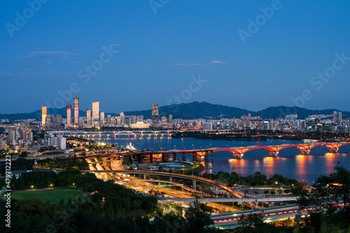 Seoul city skyline, National Assembly building, Hangang River at night, South Korea. 서울, 여의도, 성산대교, 한강, 저녁, 일몰, 강변북로.