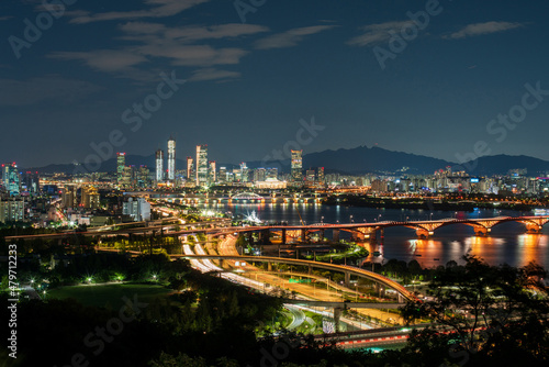 Seoul city skyline, National Assembly building, Hangang River at night, South Korea. 서울, 여의도, 성산대교, 한강, 저녁, 일몰, 강변북로. 