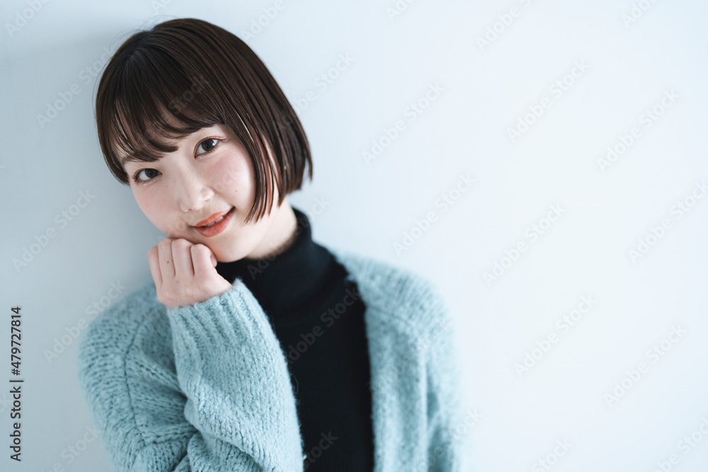 クールな女性ポートレート クールな女性ポートレート