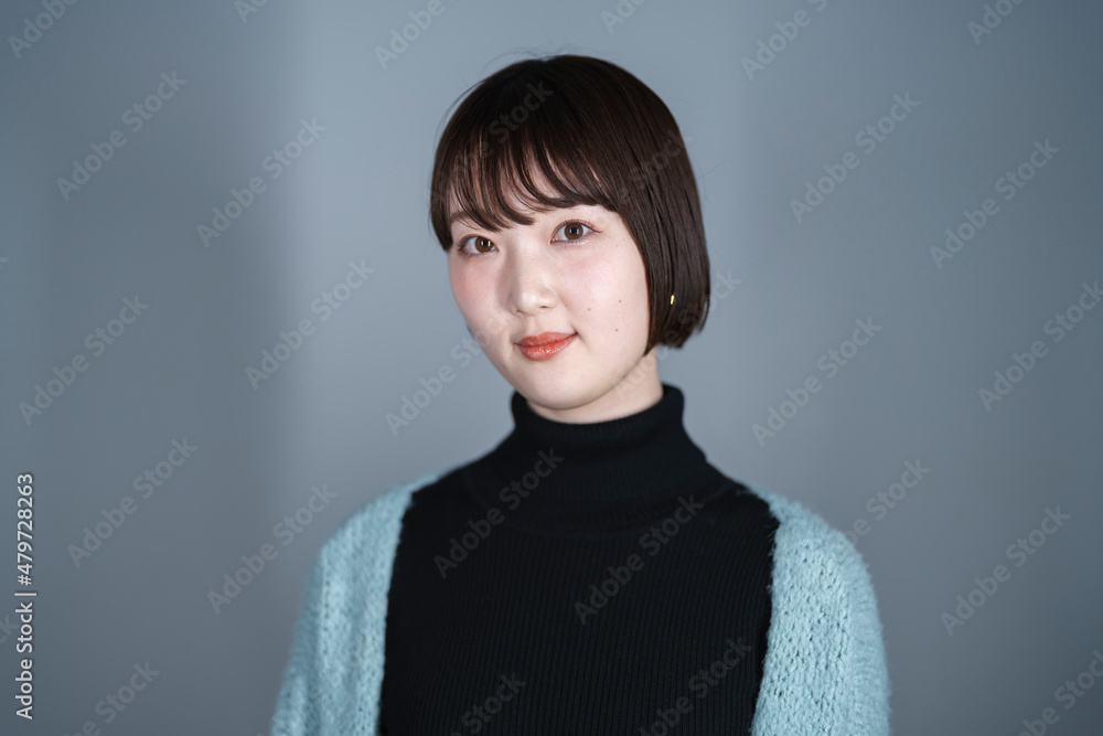 クールな女性ポートレート クールな女性ポートレート