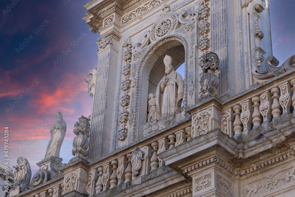 Facciata del duomo di lecce, puglia, italia Facciata del duomo di lecce, puglia, italia