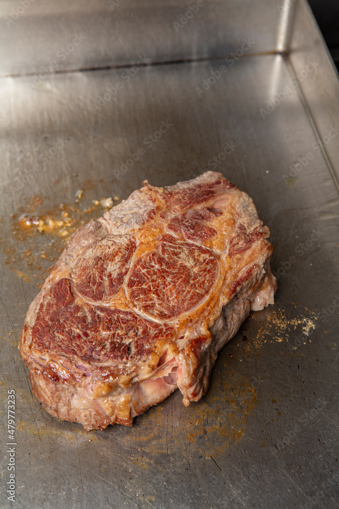 Fototapeta premium cote de boeuf, cuisson 