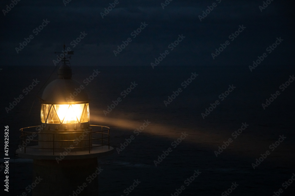 Santa Catalina Lighthouse at dusk