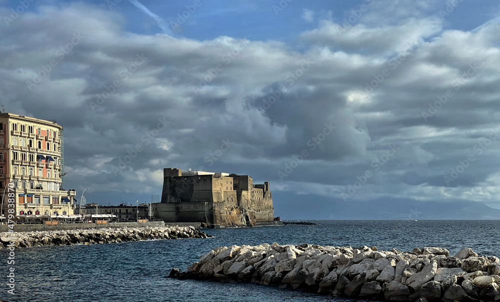 Mittelalterliche Festung Castel dell'Ovo, Neapel, Italien
