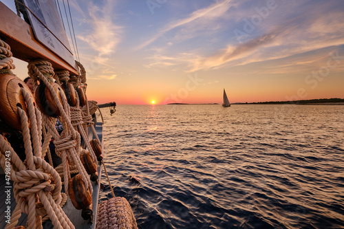 boat at sunset © Sandro