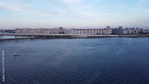 Wallpaper Mural полет над водой в Санкт-Петербурге Torontodigital.ca