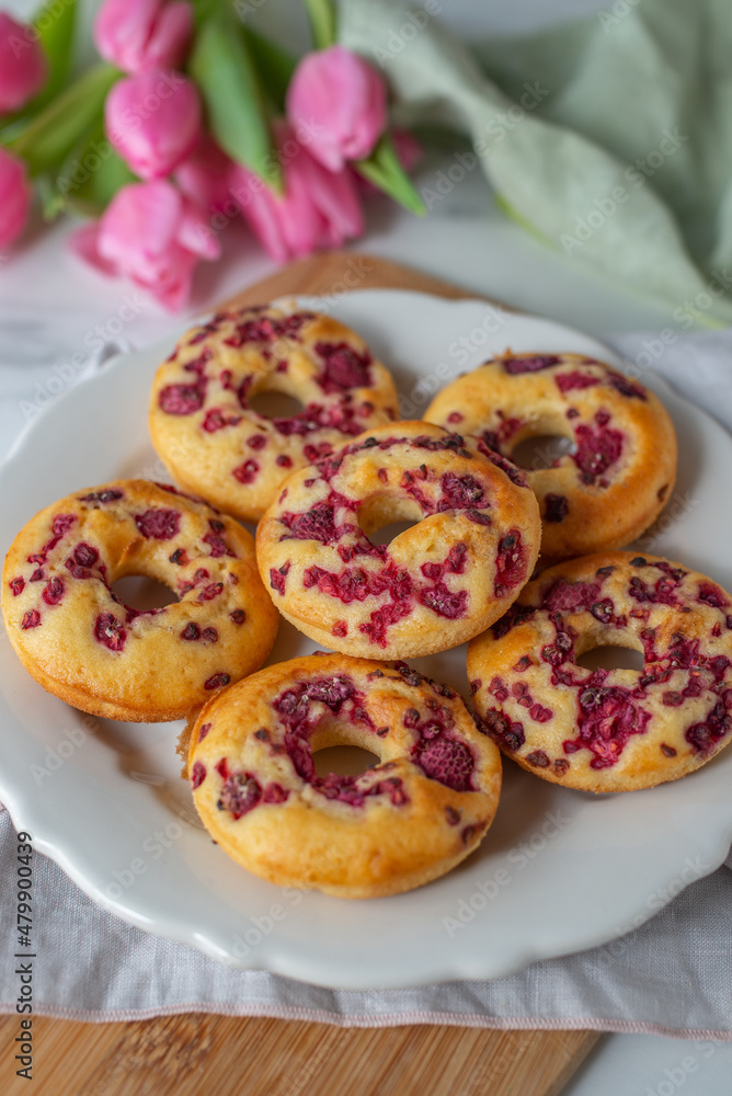 sweet vanilla raspberry donuts